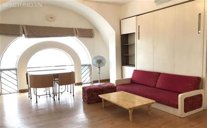 Lovely apartment for rent on Lang Ha street