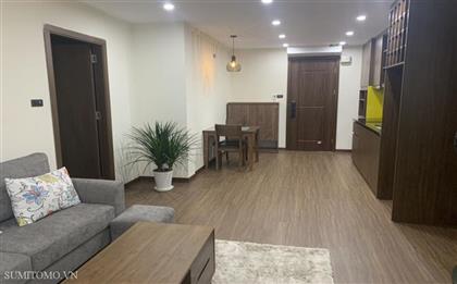 Serviced apartment for rent with balcony, large, modern and modern furniture, suitable for Japanese guests