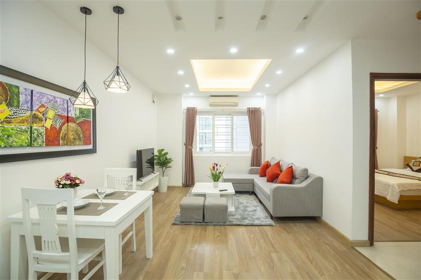 Cho thuê căn hộ 1 ngủ phố Đào Tấn gần Lotte, dịch vụ tiện nghi, nội thất mới