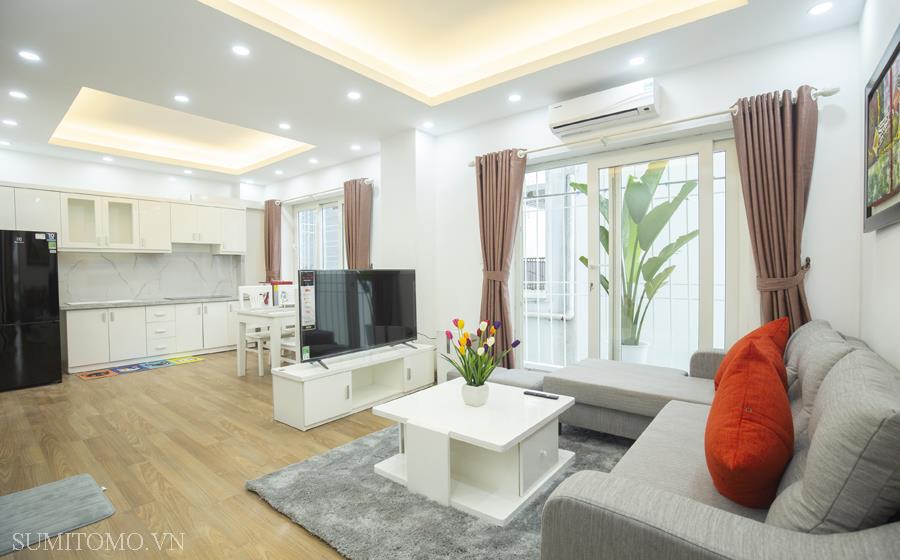 Cho thuê căn hộ 2 ngủ phố Đào Tấn gần Lotte, dịch vụ tiện nghi, nội thất mới